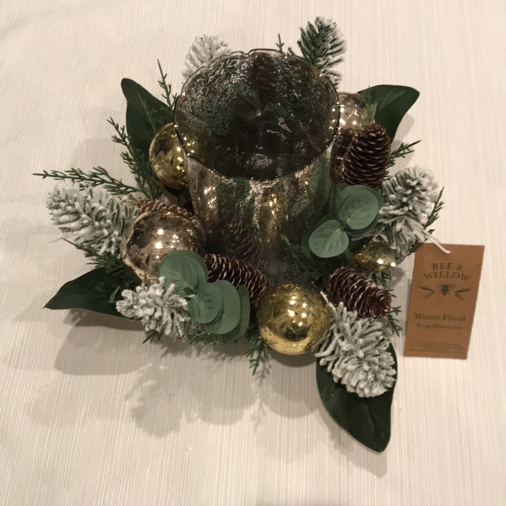 Brand new Bee & Willow Home decor